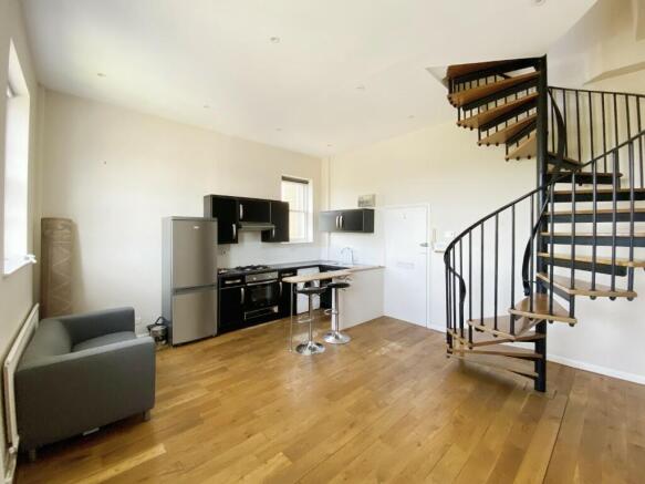 Living Rm & Kitchen
