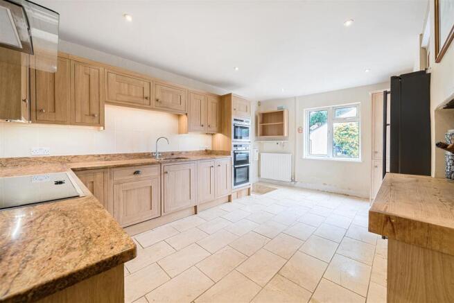 Castle Mound, 15 High Street, Lois Weedon