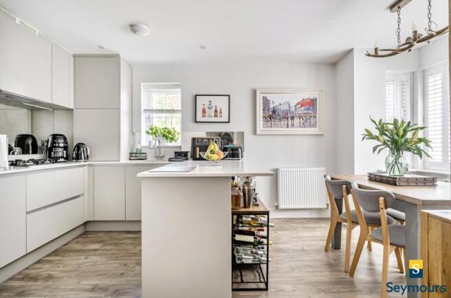 Kitchen/Dining