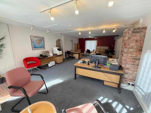 20260326_144040559_iOS (1).jpg