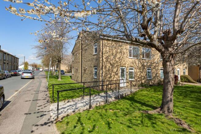 1 bed Flat to rent Image 9