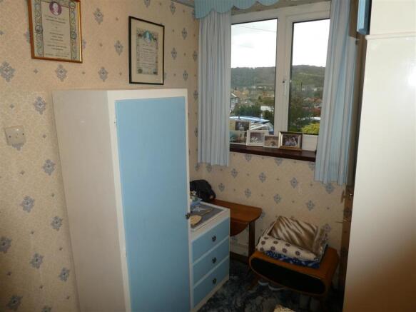 bedroom3.JPG