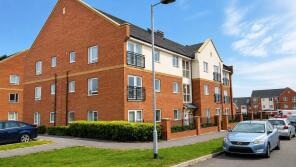 8, Hamilton Court, Powell Road, Laindon, Basildon SS15 6HZ
