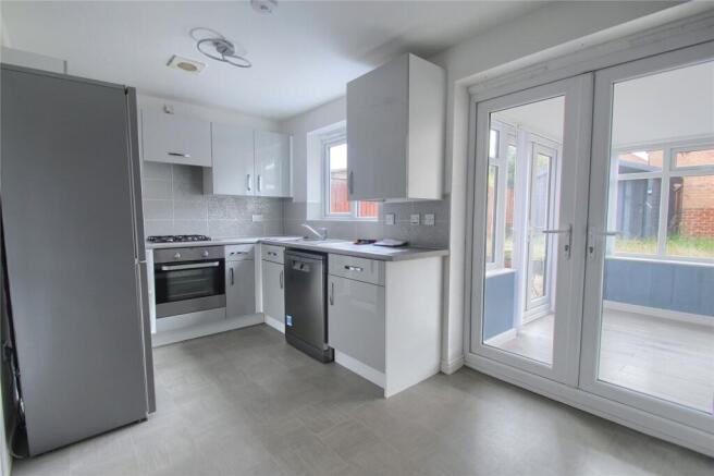 3 bed Semi-Detached for sale Image 4