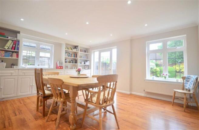 Kitchen: