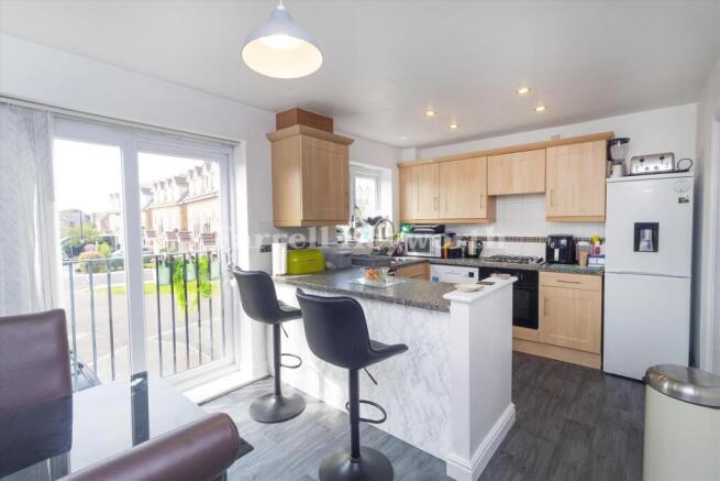 Kitchen diner