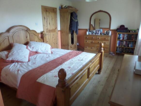 21ft Master Bedroom