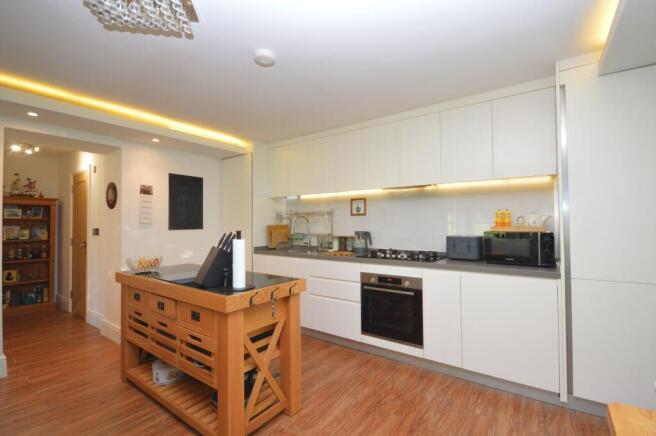 Lounge/Kitchen/Dining area