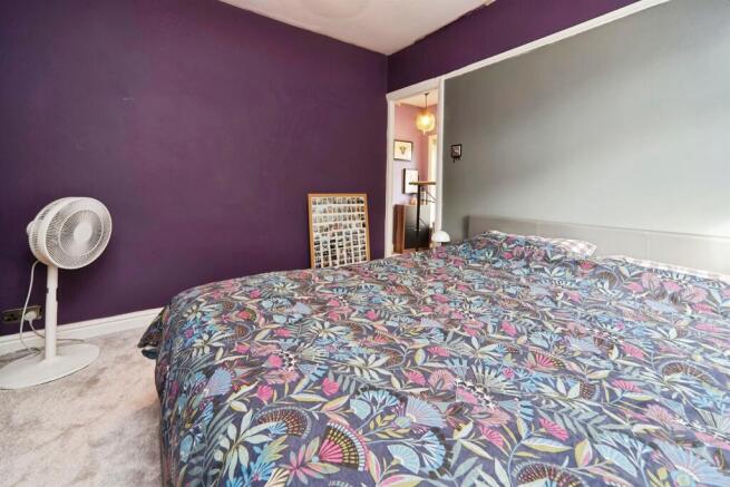 3 bed Semi-Detached for sale Image 9