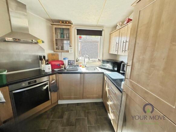 Kitchen/Dining Area
