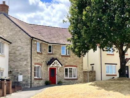 Blackwell Walk, Crossways, DT2