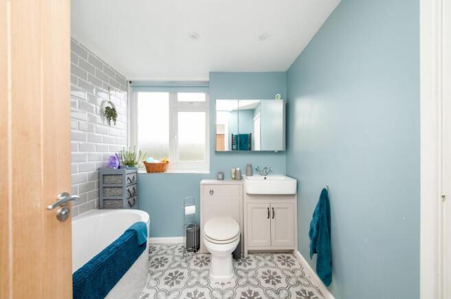 HOUSE BATHROOM
