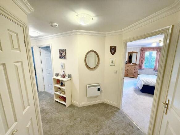 Photo 6