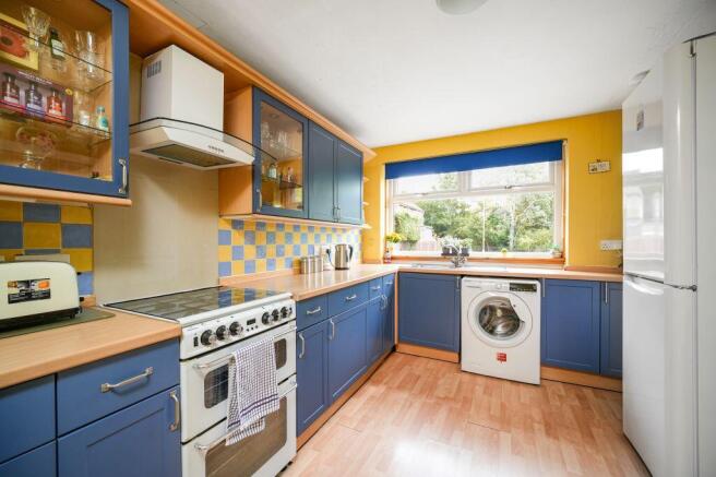 1 Drum Crescent, Ferniehill, Edinburgh, EH17 7DU photo 4
