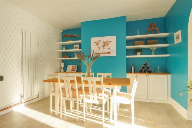 KITCHEN/DINER