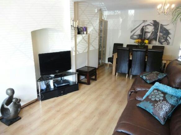 3rd Photo of Lounge