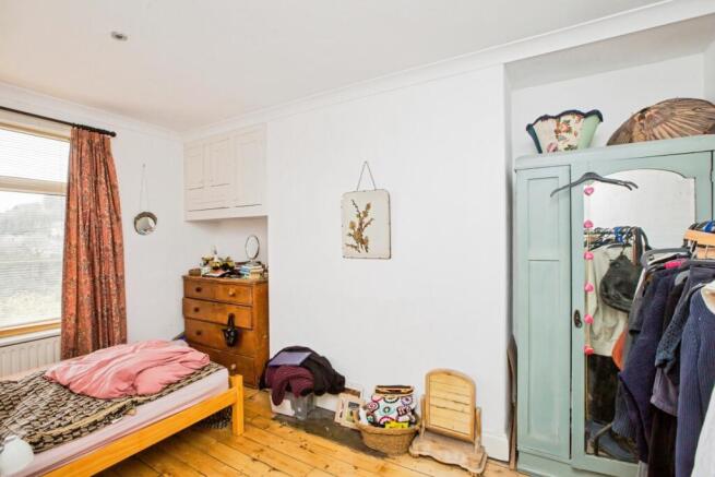 4 bed Terraced for sale Image 10