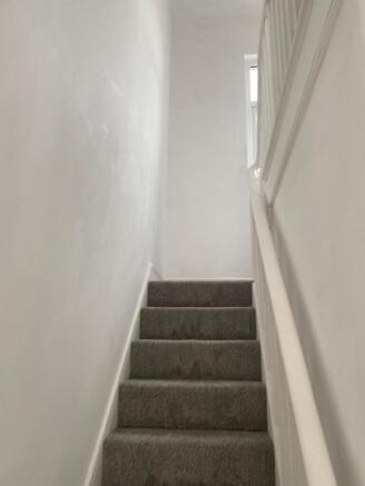 2 bed Terraced for sale Image 10