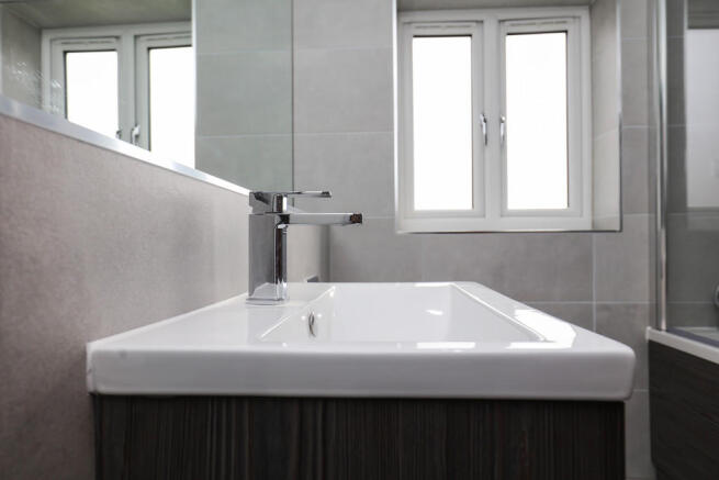 Bathroom - Detail