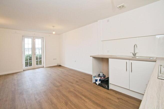 Living/Dining Area