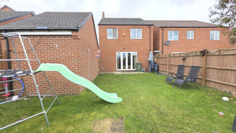 Weavers Way, Stockton, CV47