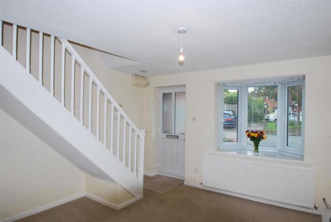 19 Hemleigh lounge.JPG
