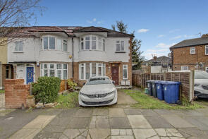 33, Stanley Avenue, Greenford UB6 8NW