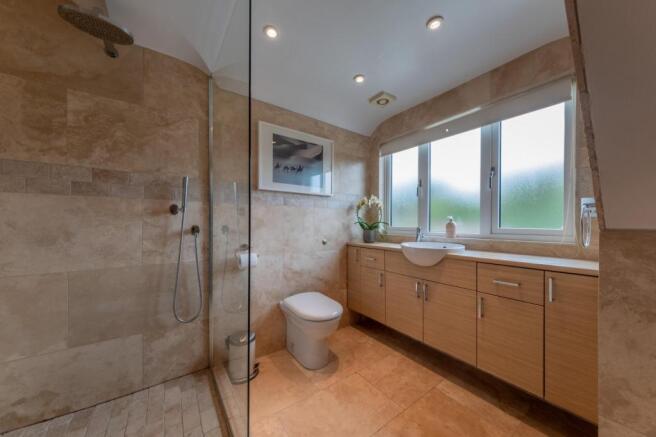 Family Shower Room