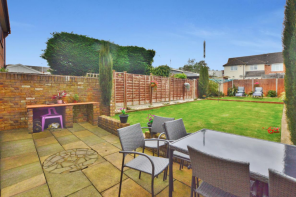 5d, Broad Oak, Slough SL2 1JB