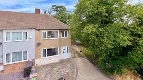 Kelly Way, Romford, RM6