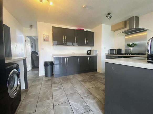 Orchard Way, Syston, Leicester photo 4