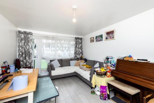 bd12f1f5-c326-f11...