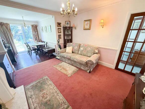 3 bed Semi-Detached for sale Image 5