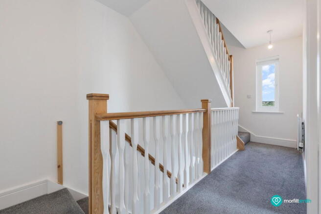 4 bed Semi-Detached for sale Image 12