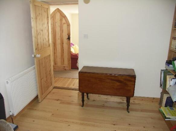 Photo 6