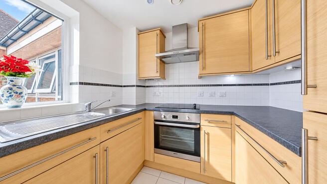 Thwaytes Court, Minster Drive, Herne Bay, CT6 8BF photo 4
