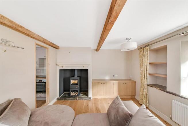 OPEN PLAN LIVING/DINING ROOM