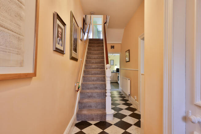 3 bed Town House for sale Image 10