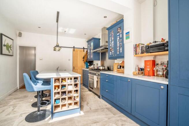 2 bed Terraced for sale Image 6