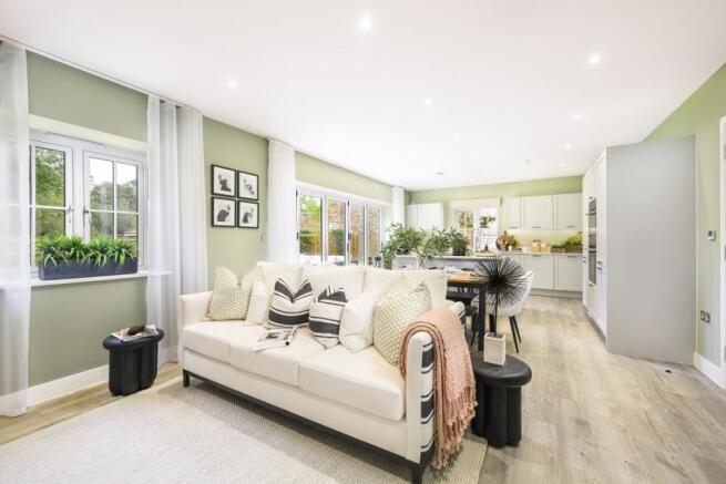 Millside Grange, Living