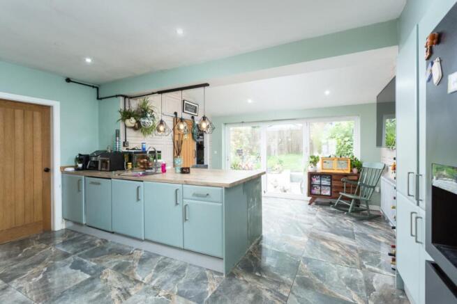 23 Linton Grove-09.jpg