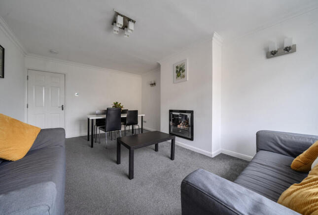 1418695-5-6995cc4...