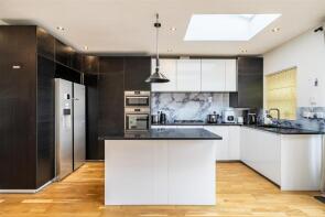 204, Victoria Road, Ruislip HA4 0AP