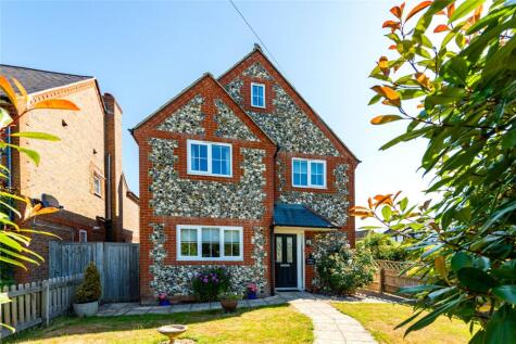 Main Road, Lacey Green, Buckinghamshire, HP27