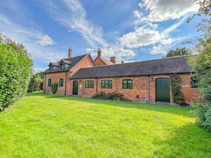 Hill Hall Barn, Old London Road, Lichfield, WS14 9QW
