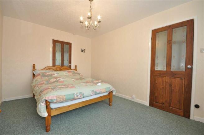 DINING ROOM/BED 3