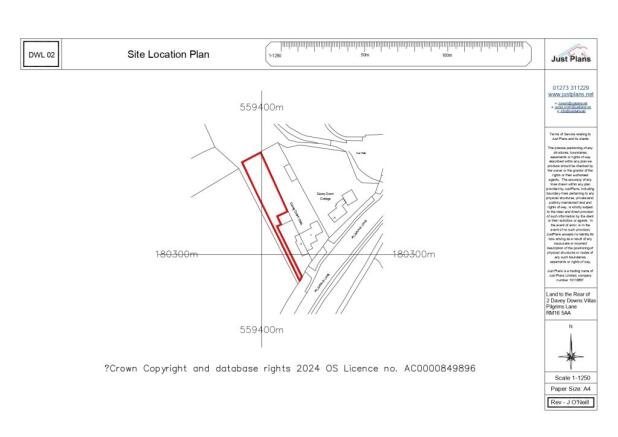 2 Davey Down Villas, Pilgrims Lane, North Stifford, Grays, RM16 5AA