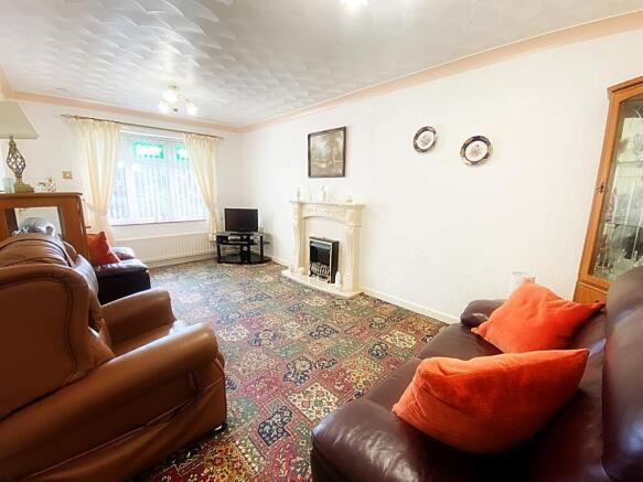 Chelford Close, Wallsend photo 4