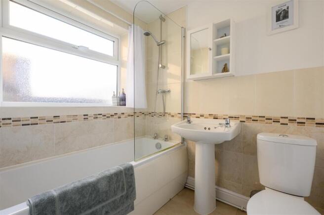 2 bed Terraced for sale Image 7