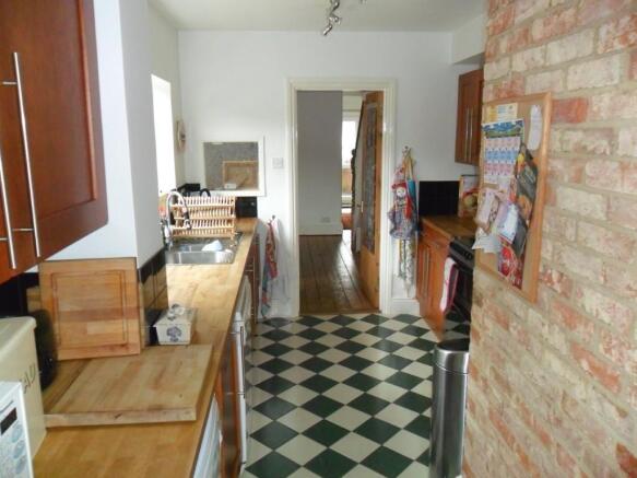 KITCHEN 2